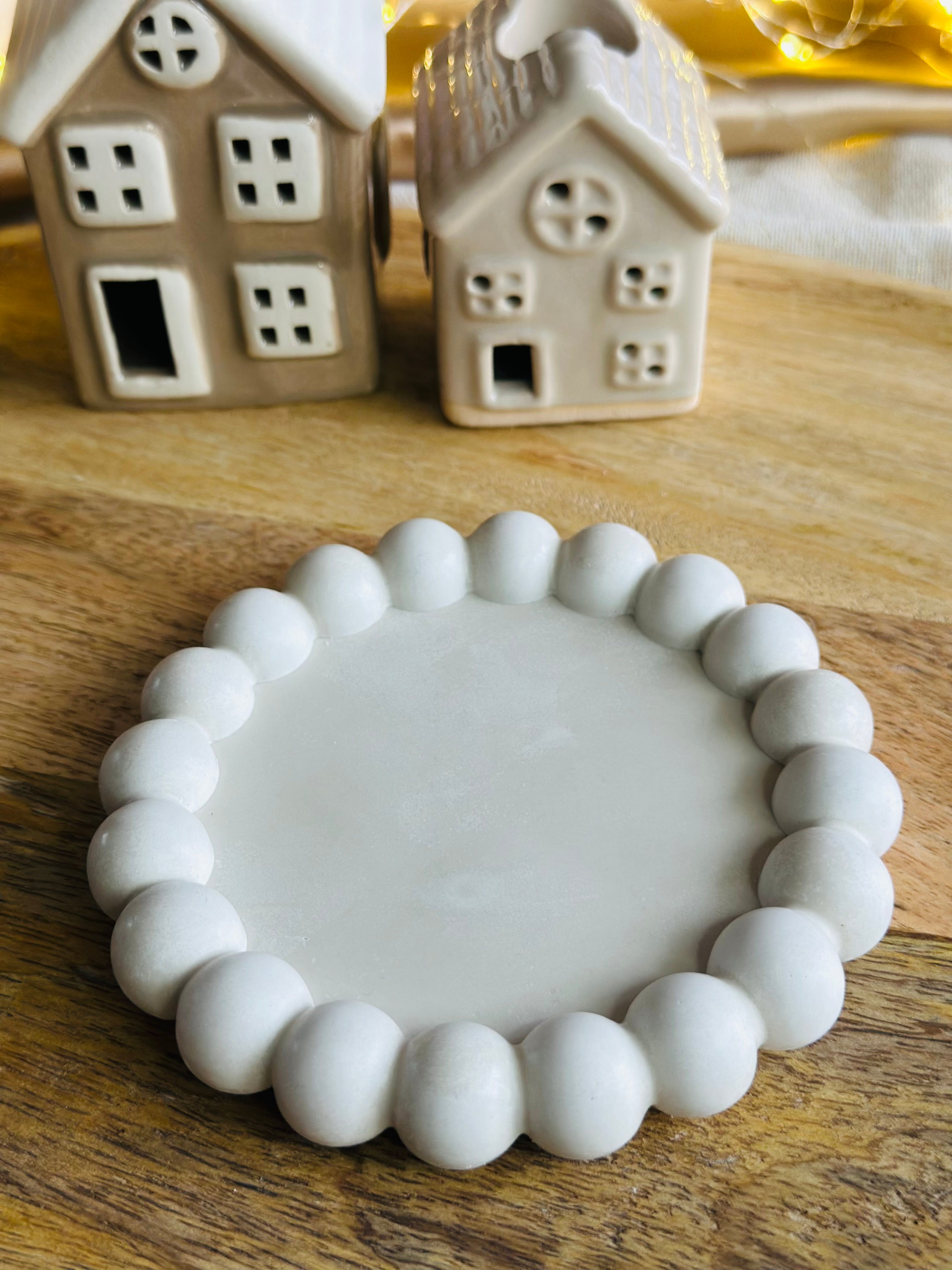 Plateau décoratif “Perles Blanches” – Fait main